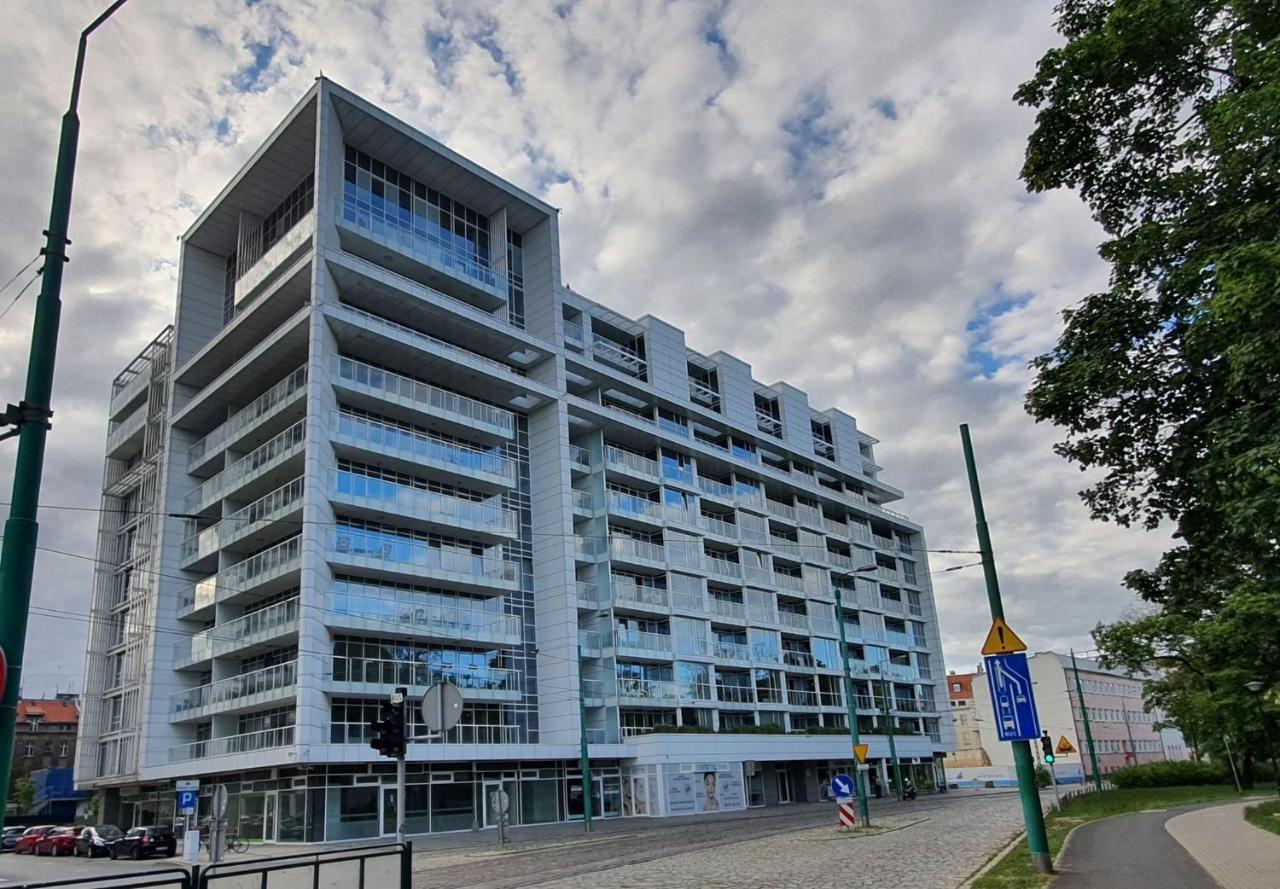 Millo Apartament Parking By Impero Posen Exterior foto